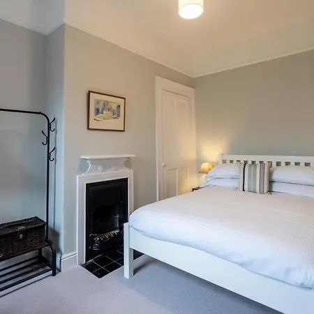 18 Hambleton Terrace * York