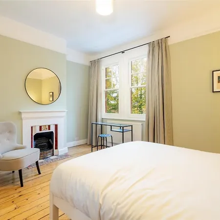 18 Hambleton Terrace York