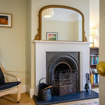 18 Hambleton Terrace * York